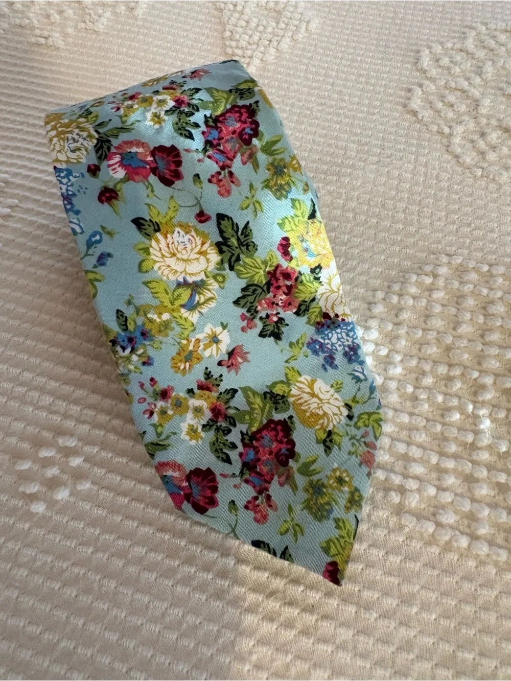 Perry Ellis Portfolio Light Blue Floral Mens Tie with Yellow & Pink Accents